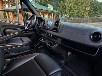 2022 Mercedes-Benz Sprinter 3500   - Photo 18 - Eugene, OR 97403