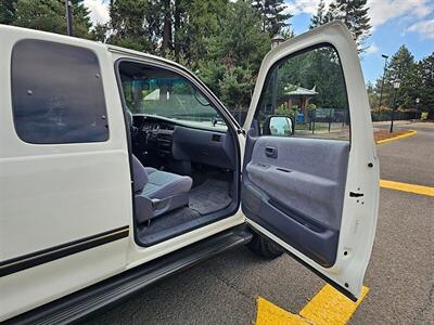 1997 Toyota T100 SR5  4WD - Photo 18 - Eugene, OR 97403