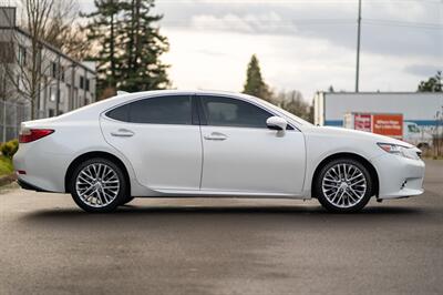 2015 Lexus ES 350   - Photo 40 - Eugene, OR 97403