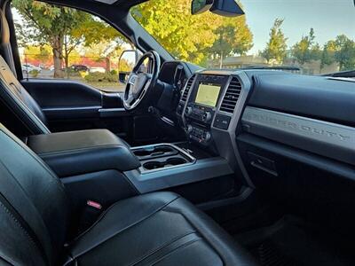2017 Ford F-350 Super Duty Platinum Diesel 4WD Short Bed   - Photo 19 - Eugene, OR 97403