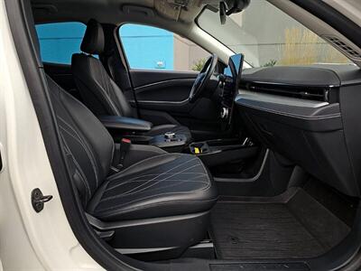 2023 Ford Mustang Mach-E AWD   - Photo 18 - Eugene, OR 97403