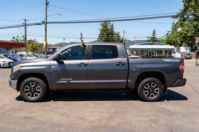 2017 Toyota Tundra TRD Pro   - Photo 28 - Eugene, OR 97403