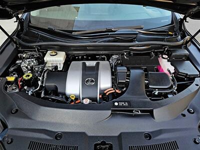 2020 Lexus RX 450hL AWD Hybrid   - Photo 15 - Eugene, OR 97403