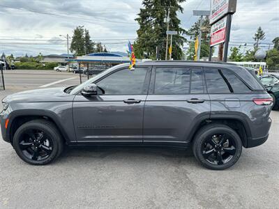 2023 Jeep Grand Cherokee Altitude   - Photo 6 - Eugene, OR 97403