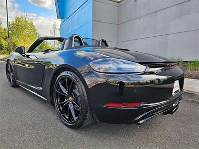 2018 Porsche 718 Boxster S Turbo   - Photo 4 - Eugene, OR 97403