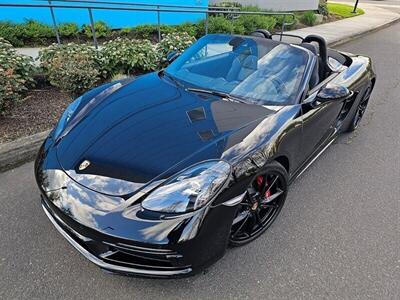 2018 Porsche 718 Boxster S Turbo   - Photo 2 - Eugene, OR 97403