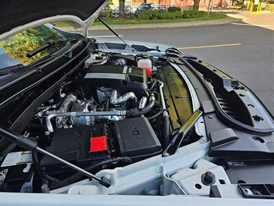 2023 Cadillac Escalade ESV Sport Platinum Diesel 4WD/AWD   - Photo 16 - Eugene, OR 97403