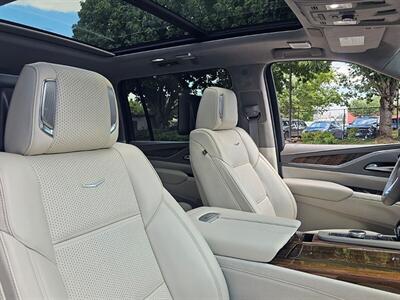 2023 Cadillac Escalade ESV Sport Platinum Diesel 4WD/AWD   - Photo 27 - Eugene, OR 97403