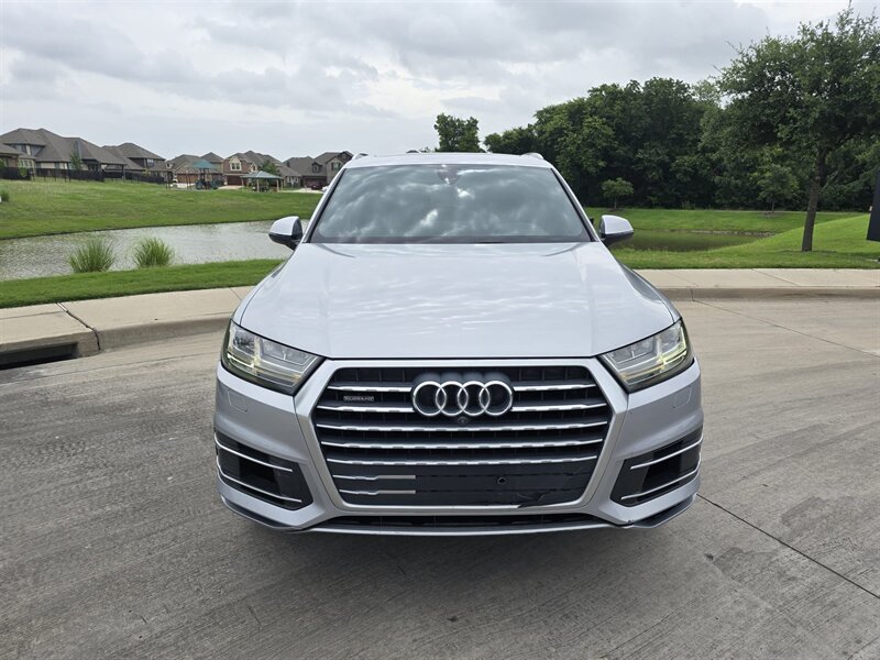 2017 Audi Q7 3.0T quattro Premium Plus  