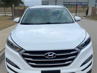 2018 Hyundai TUCSON 2.0L SE  