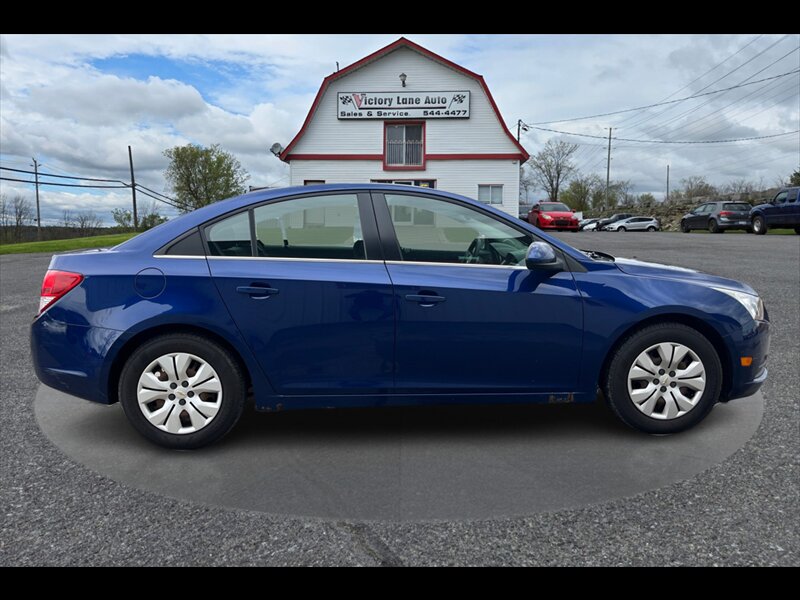 2012 Chevrolet Cruze LT  