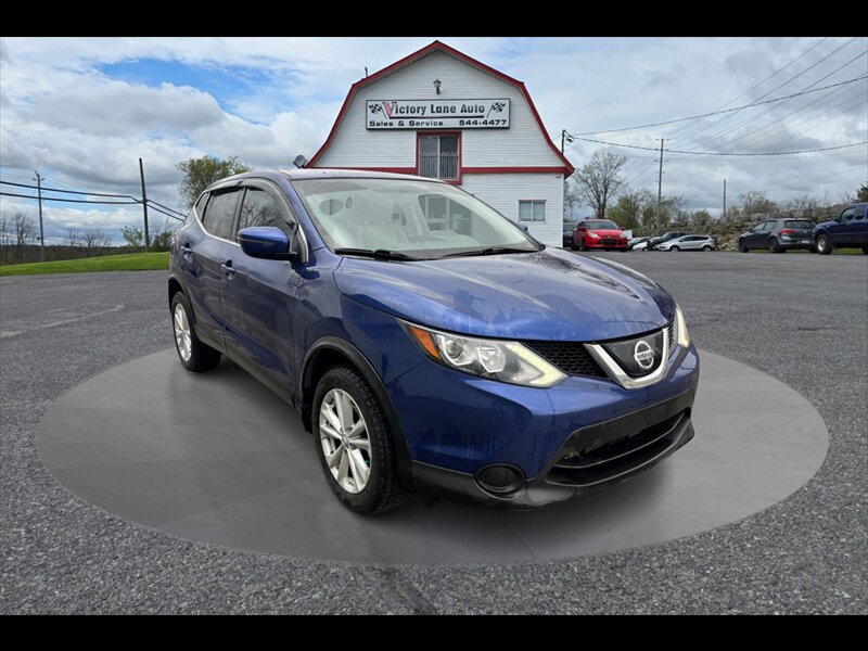 2018 Nissan Rogue Sport SV  LOW KM, ALL WHEEL DRIVE