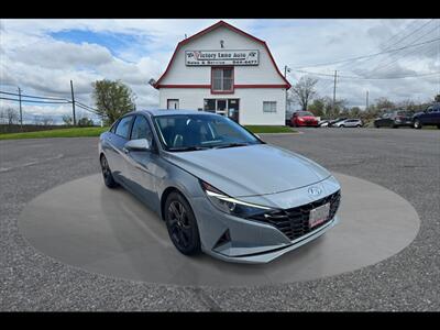 2021 Hyundai ELANTRA Preferred w Sun&Sound  Sunroof, Alloys Sedan