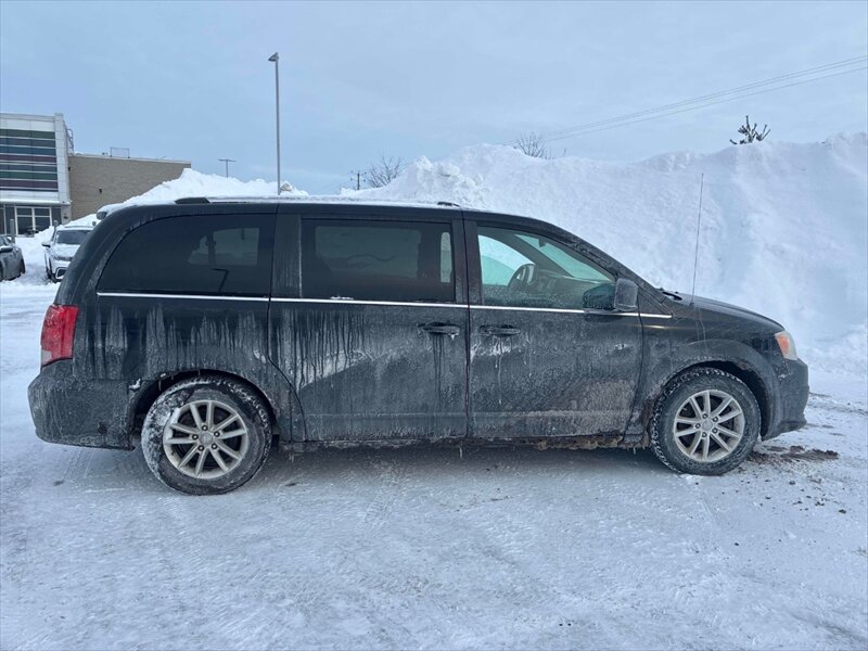 2020 Dodge Grand Caravan SXT PREMIUM PLUS  