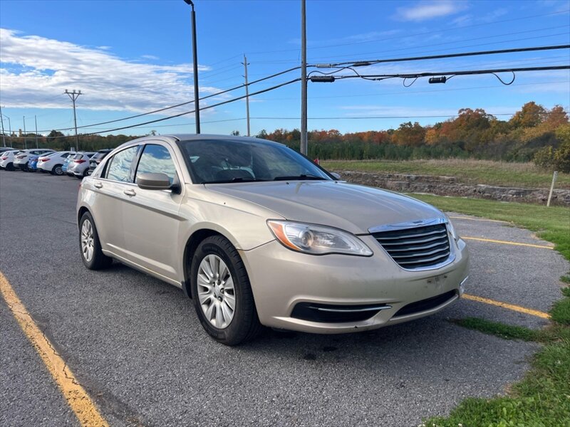 Brown (Tan) 2014 Chrysler 200 Sedan Front-Wheel Drive Automatic
