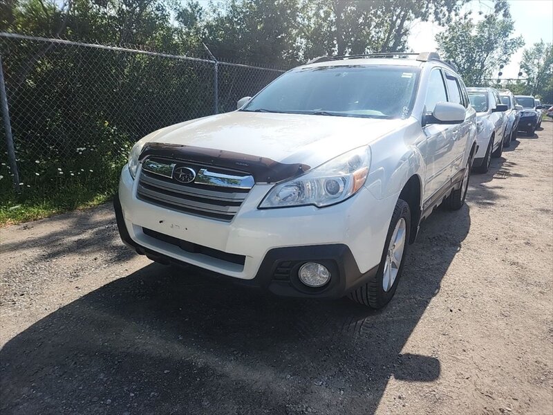 2013 Subaru Outback 3.6R Limited - Photo 1 - Kingston, ON K7L 4V3