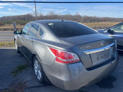 2014 Nissan Altima 2.5  LOADED-NAV-BOSE