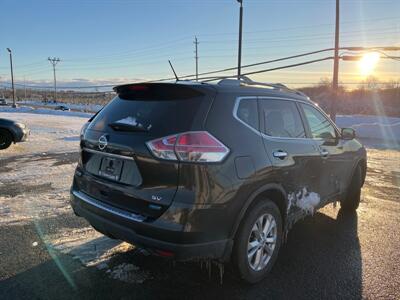 2015 Nissan Rogue SV  