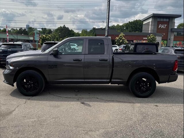2020 RAM 1500 Classic Express 4X4  