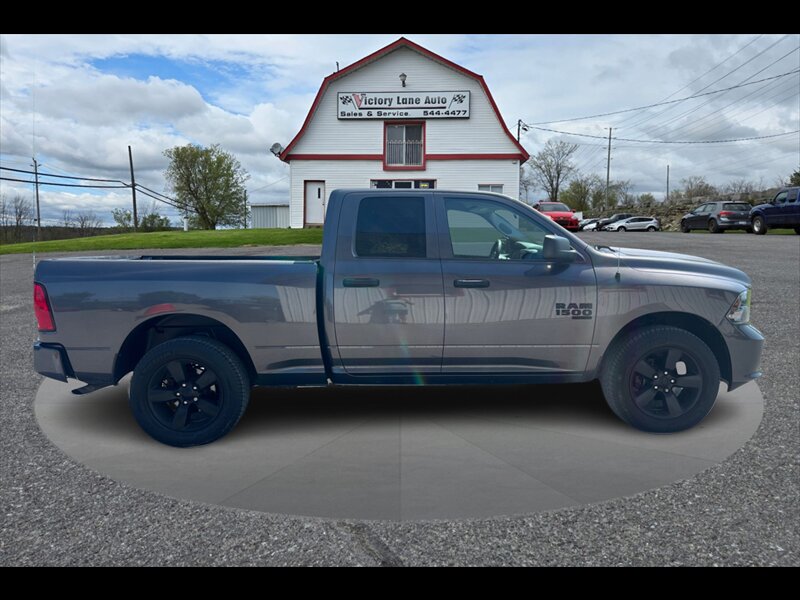 2020 RAM 1500 Classic Express 4X4  