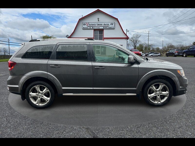 2017 Dodge Journey Crossroad  ALL WHEEL DRIVE!