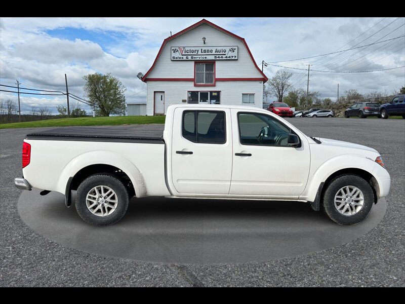 2018 Nissan Frontier SV  