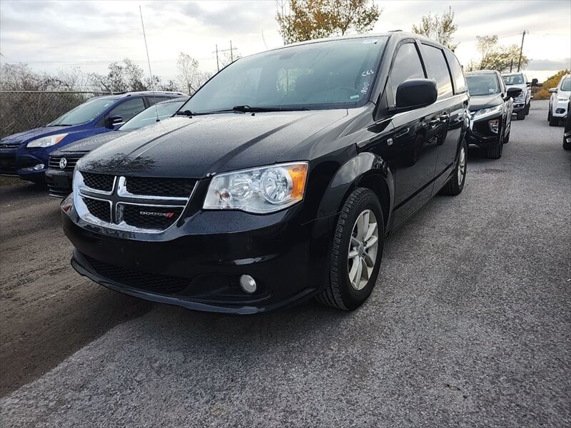 2019 Dodge Grand Caravan SXT 35th Anniversary Edit   - Photo 1 - Kingston, ON K7L 4V3