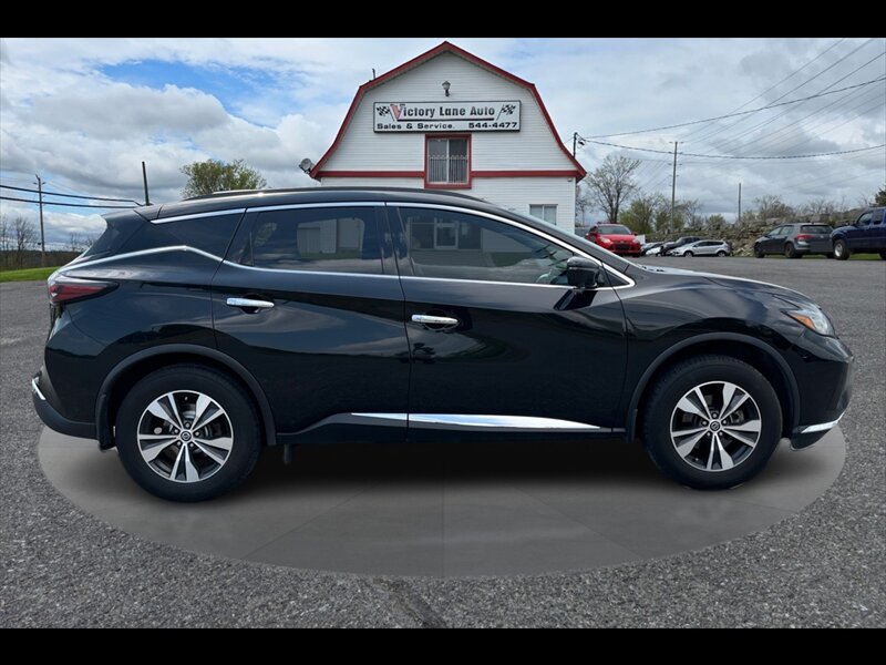 2021 Nissan Murano SV  
