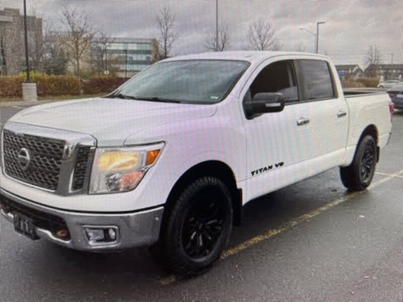 2018 Nissan Titan SV   - Photo 1 - Kingston, ON K7L 4V3