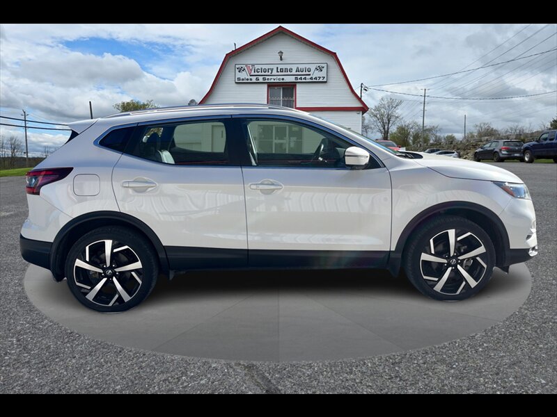 2023 Nissan Qashqai SL  