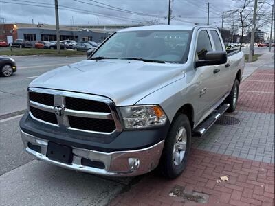 2016 RAM 1500 ST  4X4, HEMI! Truck