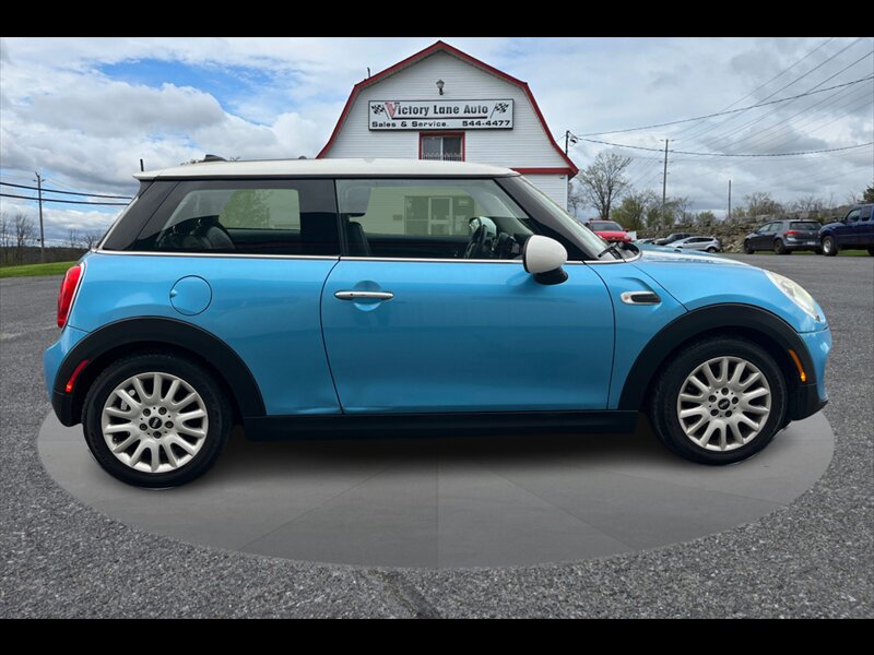 2016 MINI Hardtop 2 Door Cooper  