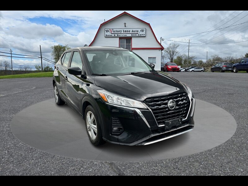 2021 Nissan Kicks S  