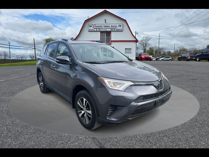2018 Toyota RAV4 LE AWD  NEW BRAKES