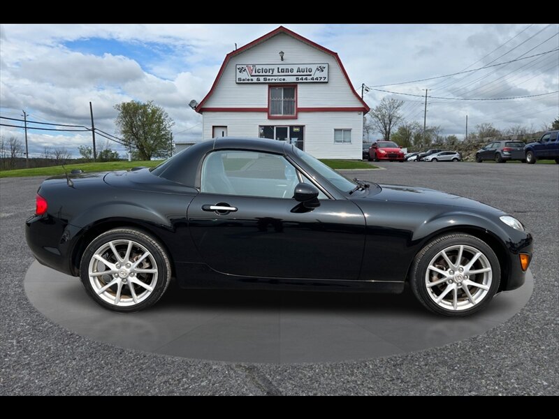 2010 Mazda MX-5 GT  