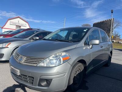 2010 Nissan Versa 1.6 Base  SAFTIED Sedan