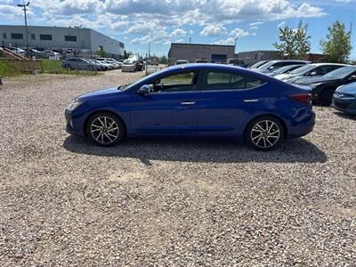 2020 Hyundai ELANTRA Luxury Sedan