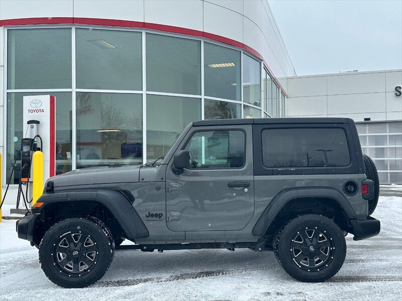 2022 Jeep Wrangler Sport JL  