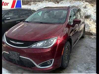 2017 Chrysler Pacifica Touring-L Plus  2 STES OF RIMS/TIRES Minivan