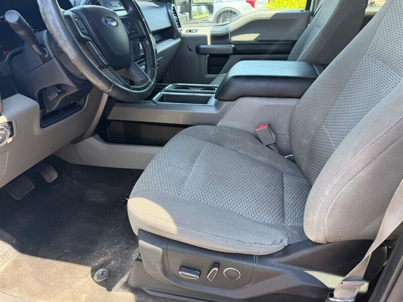 2017 Ford F-150 XLT 4X4  