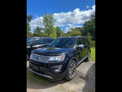 2017 Ford Explorer Platinum SUV