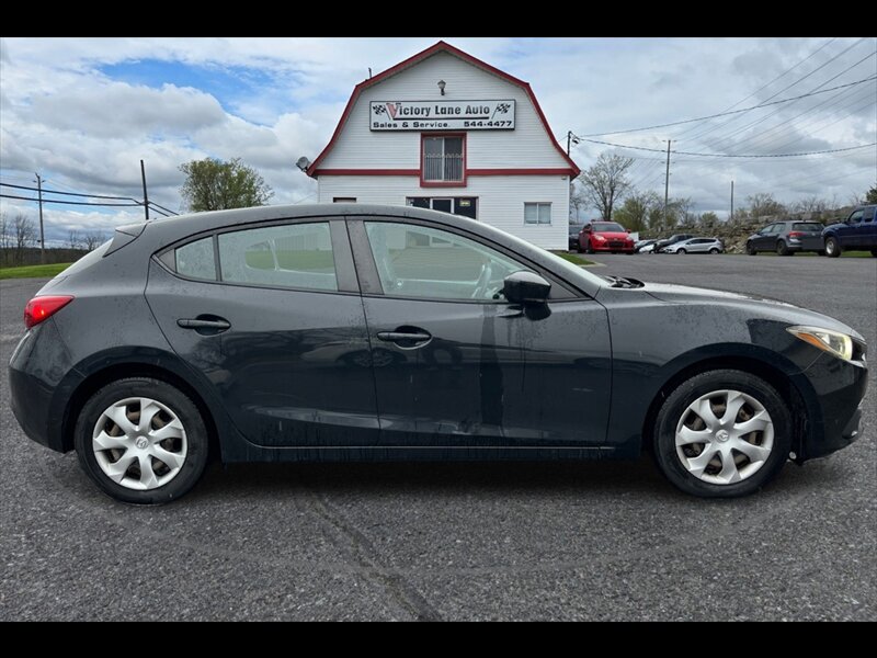 2014 Mazda Mazda3 i Sport  