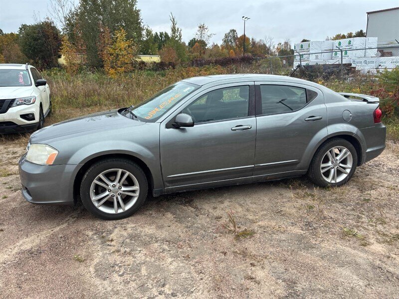 2013 Dodge Avenger SXT  