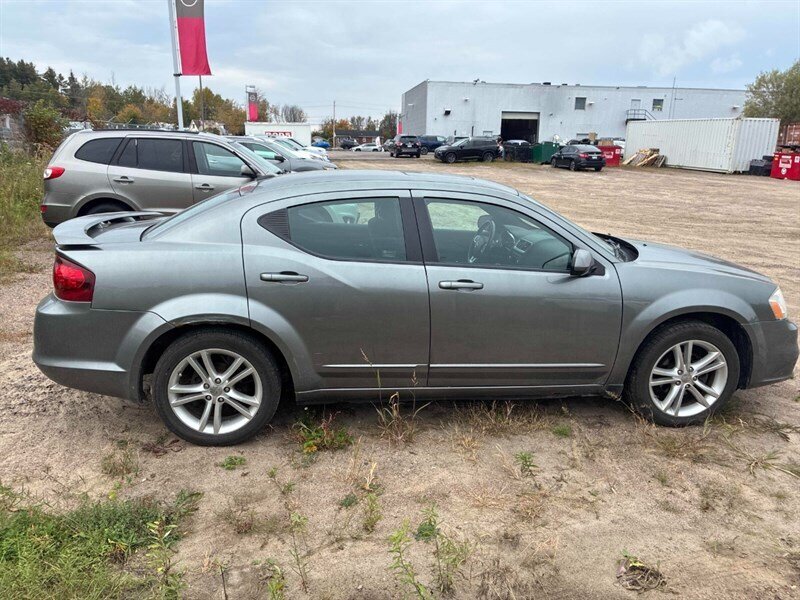 2013 Dodge Avenger SXT  