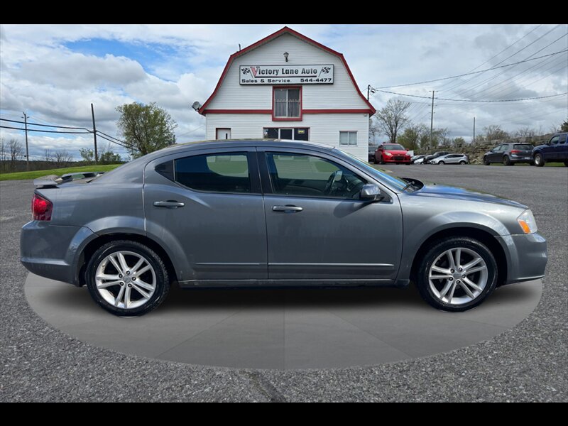 2013 Dodge Avenger SXT  NEW BRAKES