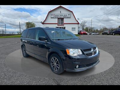2017 Dodge Grand Caravan SXT Van