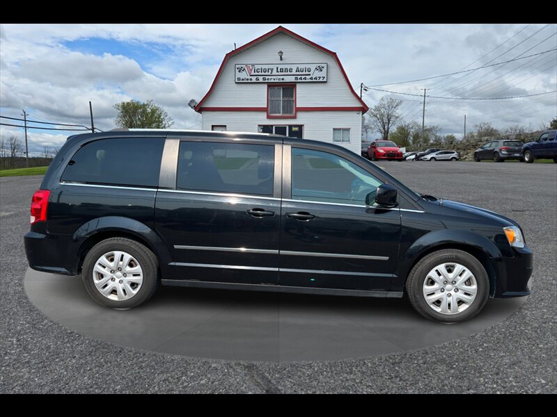 2016 Dodge Grand Caravan Crew  