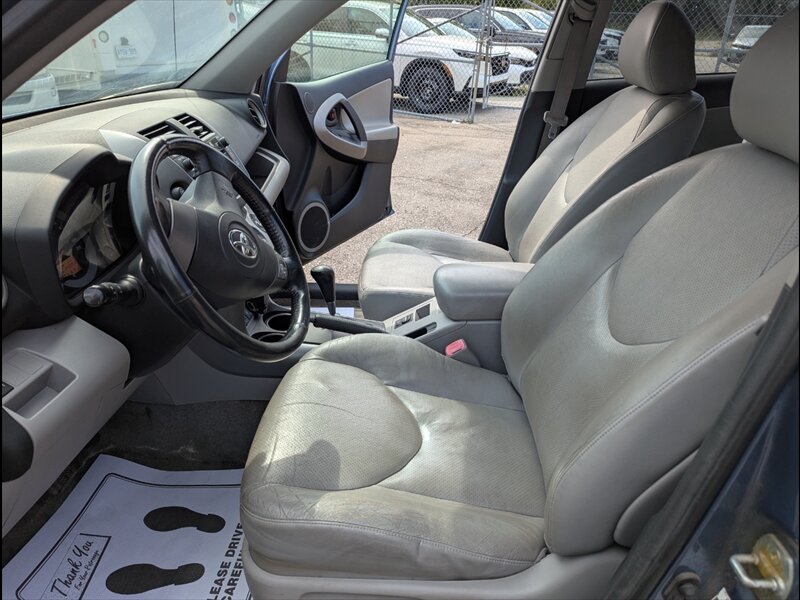 2008 Toyota RAV4 Limited  