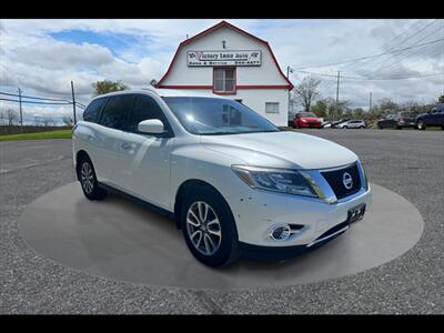 2016 Nissan Pathfinder SV SUV