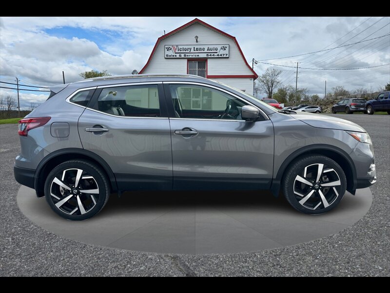 2023 Nissan Qashqai SL  